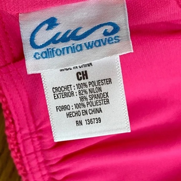 California Waves Crochet Bralette Bikini Top Raspberry Pink Floral Straps Size S - Picture 7 of 14